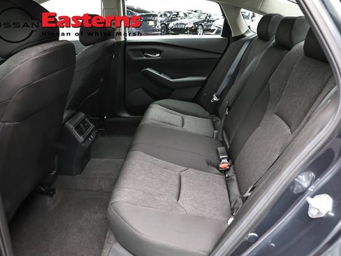 Used 2025 Honda Accord LX image 19