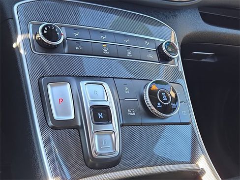 Certified 2023 Hyundai Santa Fe SE image 12