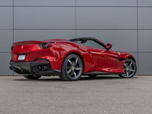 Certified 2022 Ferrari Portofino M RWD image 8