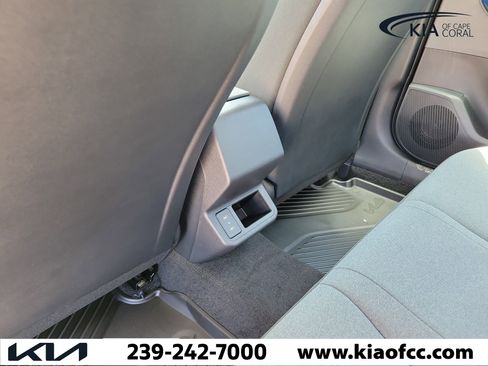 New 2026 Kia K4 LXS image 12