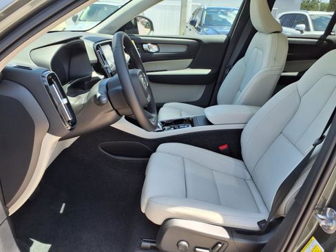 New 2026 Volvo XC40 B4 Plus w/ Protection Package Premier image 13