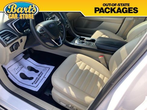 Used 2019 Ford Fusion SEL FWD image 27