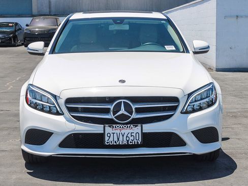 Used 2019 Mercedes-Benz C 300 Sedan image 2