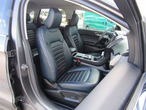 Used 2022 Ford Edge SEL w/ Sport Appearance Package image 22