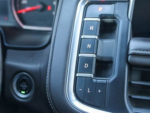 Used 2021 Chevrolet Tahoe Z71 w/ Luxury Package image 30