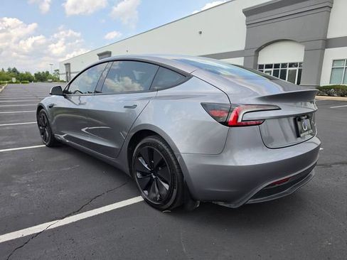 Used 2025 Tesla Model 3 Long Range AWD/4WD image 10