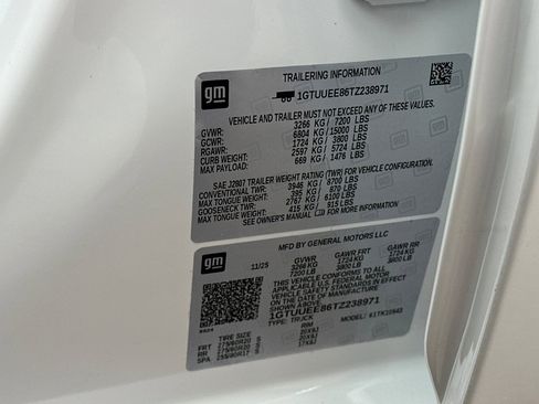 New 2026 GMC Sierra 1500 AT4 w/ AT4 Preferred Package image 23