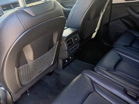 Used 2019 Audi Q7 2.0T Premium Plus w/ Premium Plus Package AWD/4WD image 23