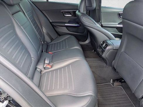 Used 2023 Mercedes-Benz C 300 4MATIC Sedan image 20