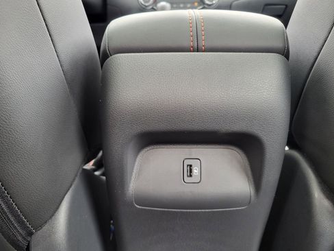 New 2025 Nissan Sentra SR w/ SR Premium Package image 16