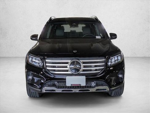 Certified 2025 Mercedes-Benz GLB 250 image 5