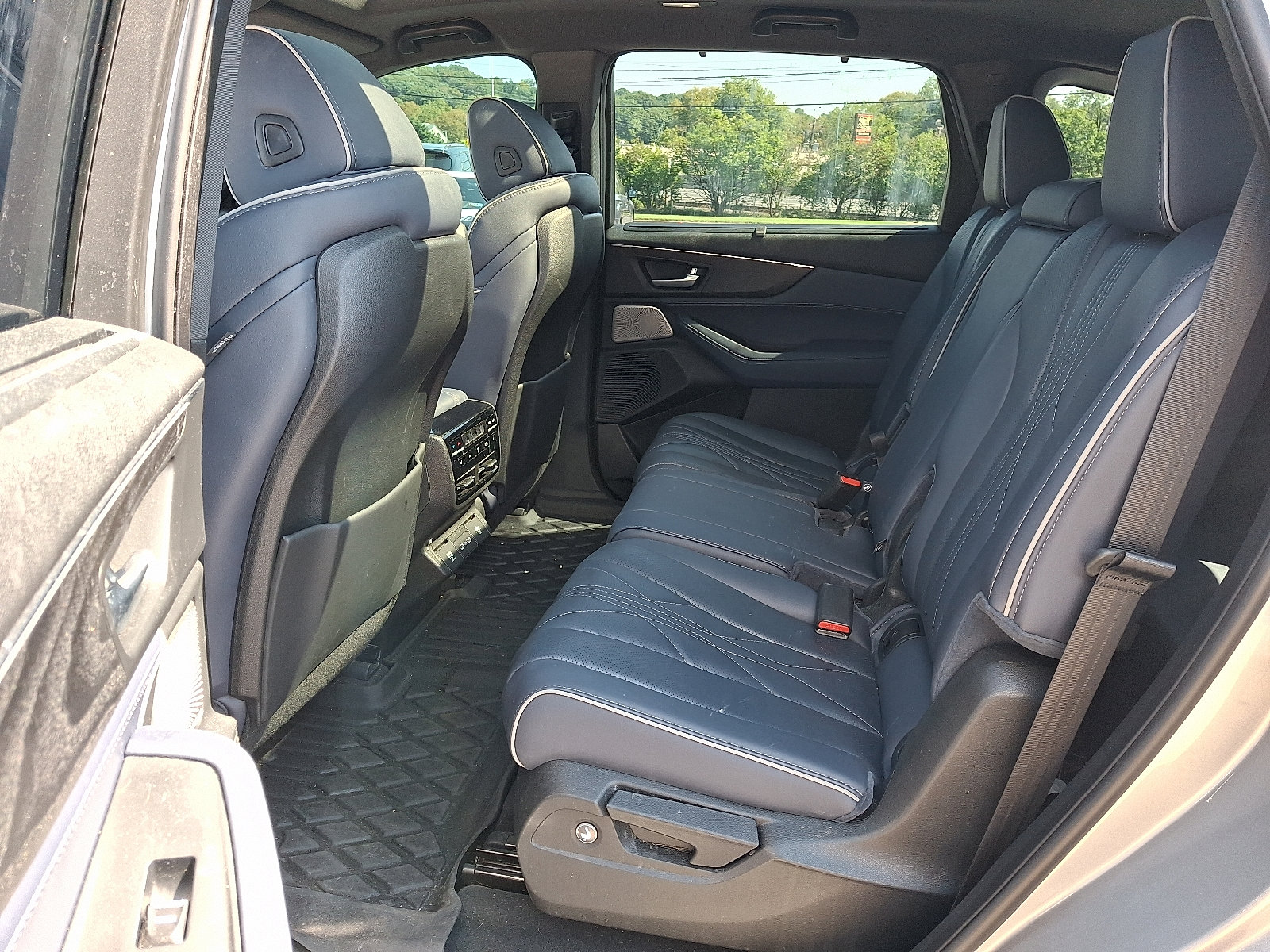 Used 2024 Acura MDX Type S w/ Advance Package AWD/4WD image 11