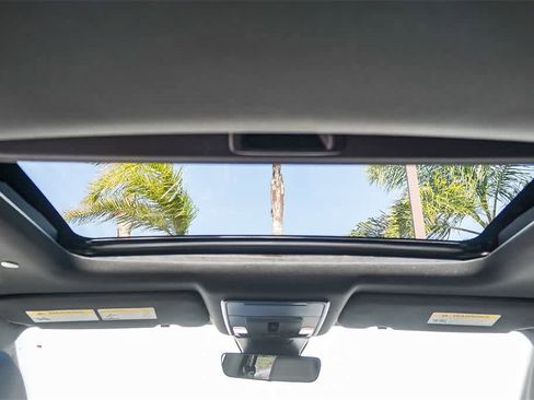 Used 2025 Honda CR-V Sport-L image 18