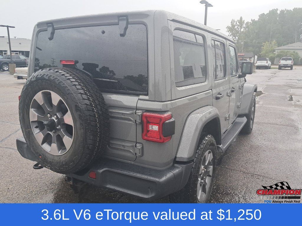 Used 2020 Jeep Wrangler Unlimited Sahara AWD/4WD image 6