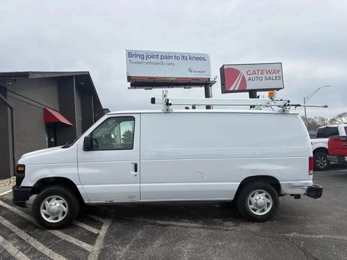 Used 2013 Ford E-150 and Econoline 150 w/ Commercial Cargo Van Pkg RWD image 2