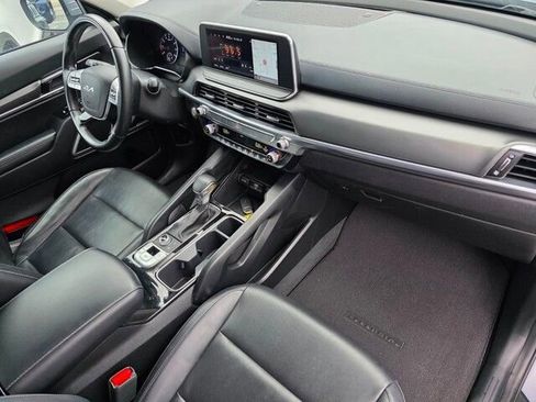 Used 2022 Kia Telluride LX image 36