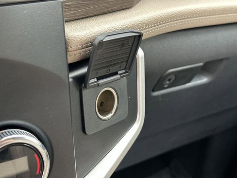 Used 2024 Ford Expedition Limited image 28