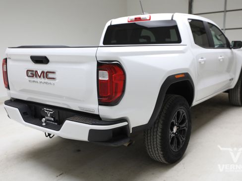 Used 2024 GMC Canyon Elevation RWD image 5
