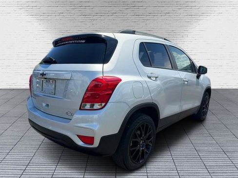 Used 2022 Chevrolet Trax LT w/ Sport Edition AWD/4WD image 6