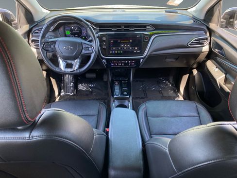 Used 2023 Chevrolet Bolt EUV Premier w/ Sun & Sound Package FWD image 10