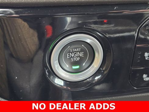 Used 2022 GMC Sierra 1500 SLT w/ SLT Convenience Package image 18