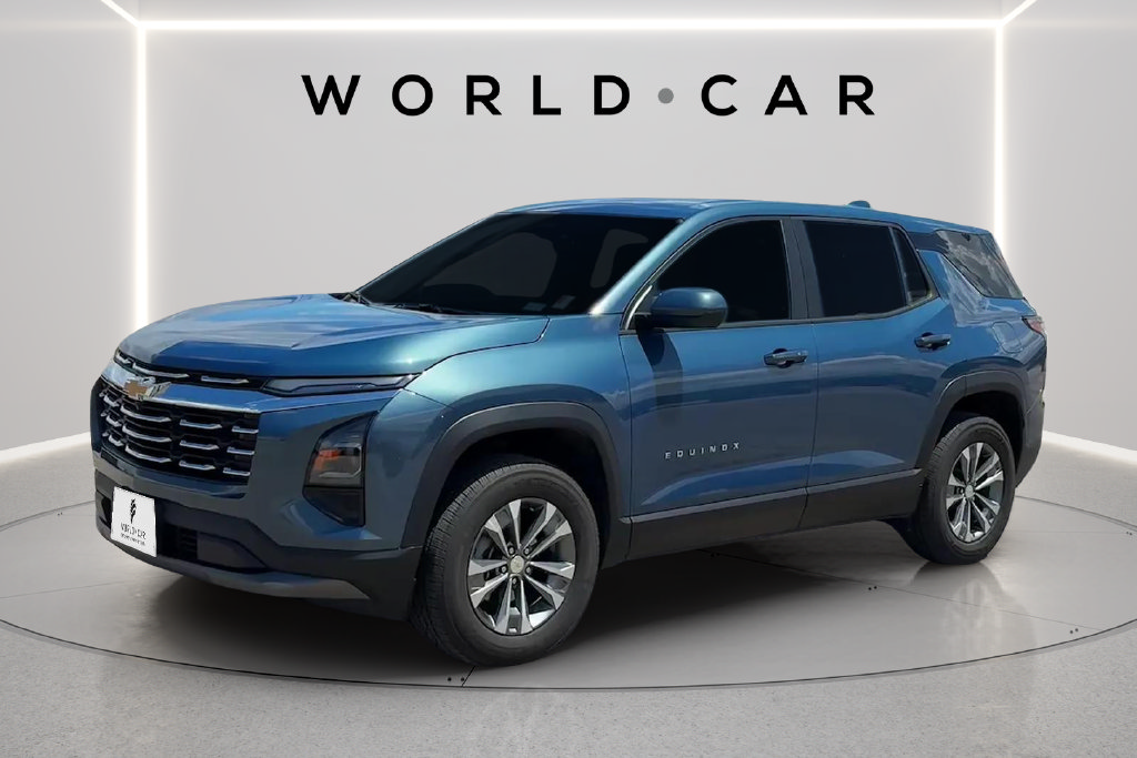 Used 2026 Chevrolet Equinox LT FWD image 13