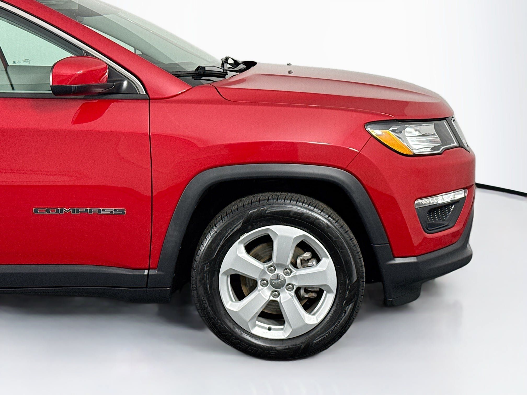 Used 2021 Jeep Compass Latitude FWD image 47