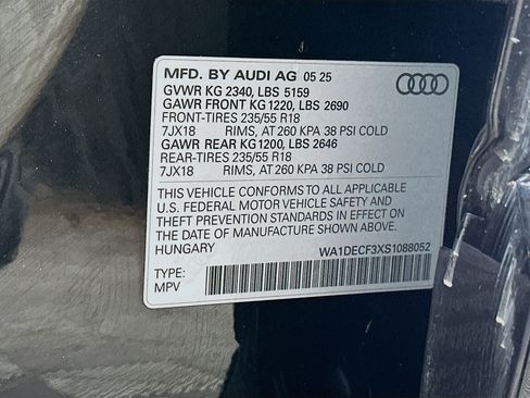 Used 2025 Audi Q3 2.0T Premium w/ Convenience Package AWD/4WD image 31