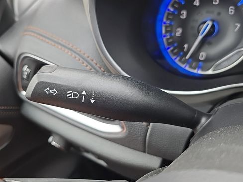 New 2026 Chrysler Pacifica Pinnacle image 22