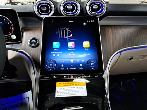 New 2026 Mercedes-Benz GLC 300 image 21