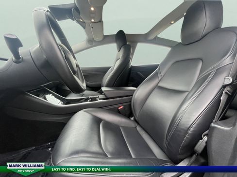 Used 2018 Tesla Model 3 Long Range image 11