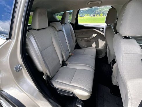 Used 2017 Ford Escape SE FWD image 26