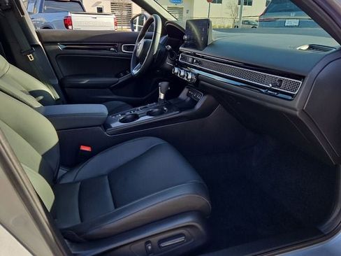 Used 2025 Honda Civic Sport Touring image 12