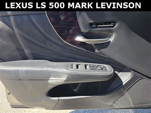 Used 2020 Lexus LS 500 w/ Interior Upgrade Package image 24