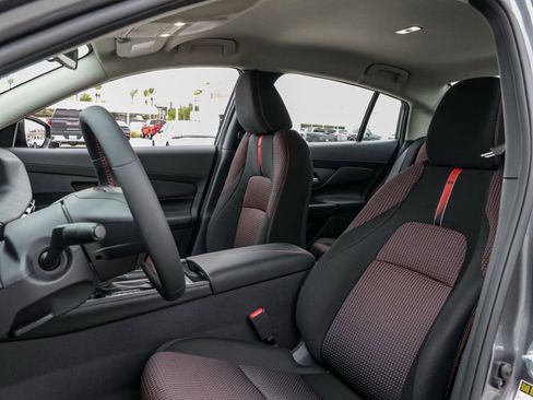 New 2026 Nissan Sentra SR w/ Floor Mat Package image 16