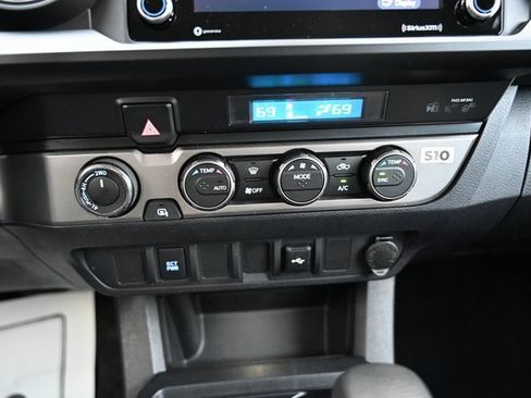 Used 2023 Toyota Tacoma SR image 18
