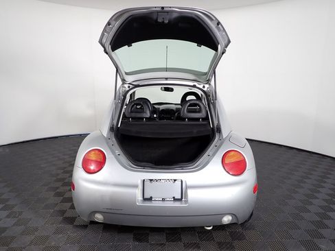 Used 2000 Volkswagen Beetle GLS FWD image 12