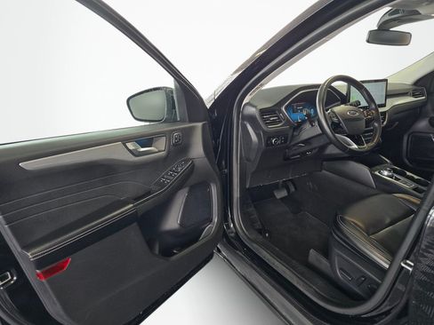 Used 2024 Ford Escape Platinum AWD/4WD image 30