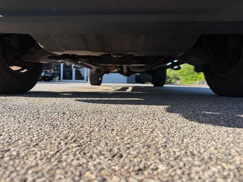 Used 2016 Toyota Tacoma TRD Sport w/ Towing Package image 23