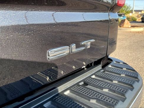 Used 2026 GMC Sierra 1500 SLT RWD image 8