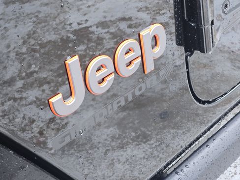 New 2026 Jeep Gladiator Mojave AWD/4WD image 7