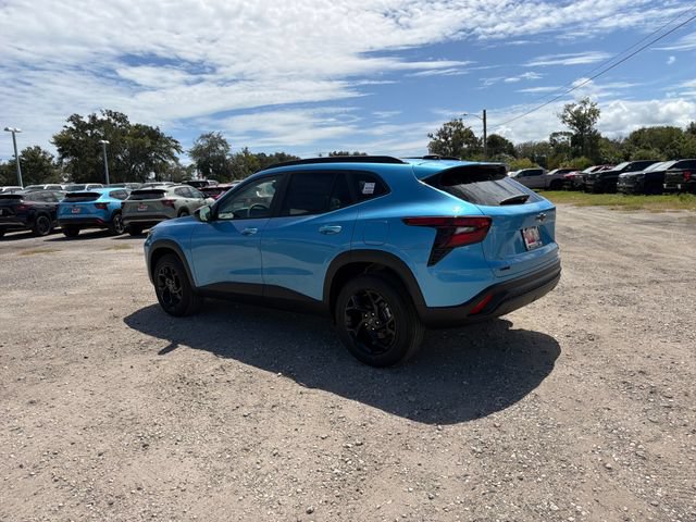 New 2026 Chevrolet Trax LT w/ Midnight Edition FWD image 7