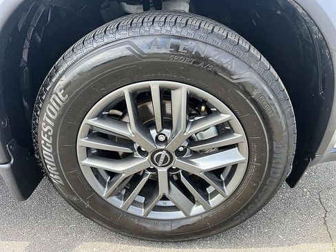 Certified 2024 Nissan Rogue S FWD image 12