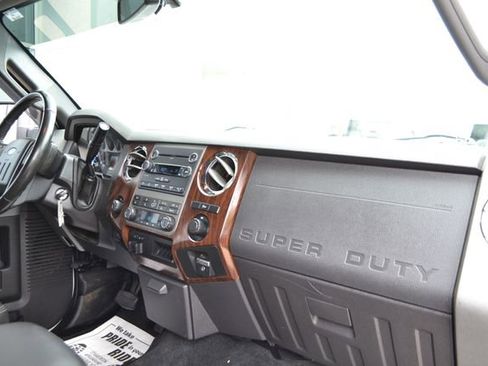 Used 2011 Ford F350 Lariat w/ Lariat Interior Pkg AWD/4WD image 39
