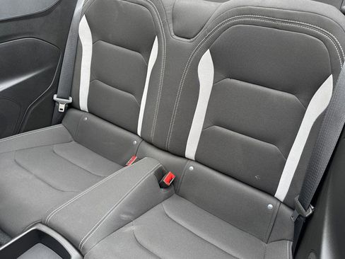 Used 2024 Chevrolet Camaro LT w/ Technology Package RWD image 10