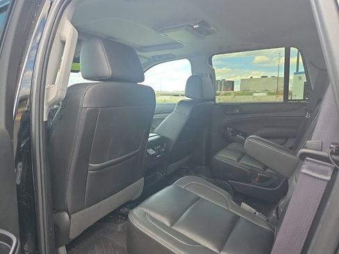 Used 2016 Chevrolet Tahoe LT w/ LT Signature Package AWD/4WD image 13