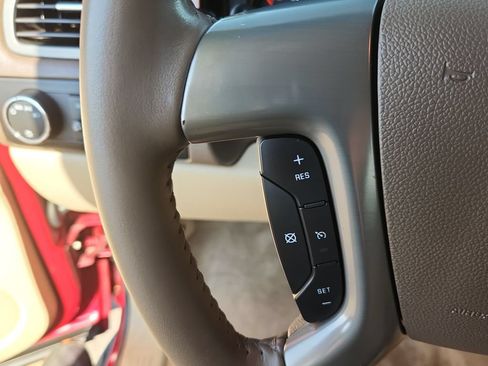 Used 2011 Chevrolet Tahoe LT AWD/4WD image 19