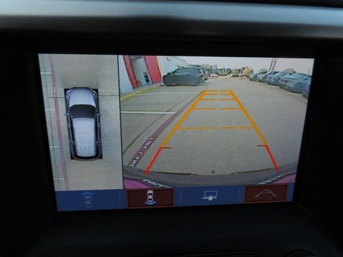 Used 2017 GMC Acadia Denali w/ Technology Package FWD image 32