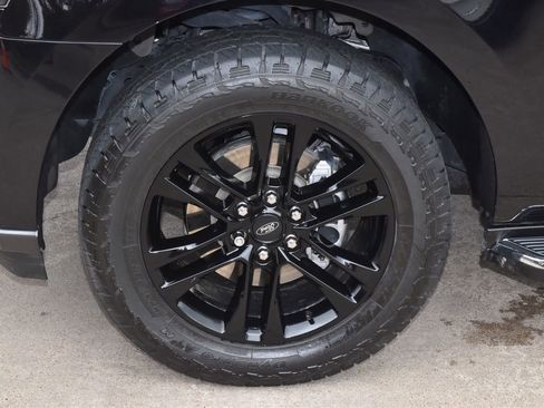 Used 2022 Ford Expedition XLT RWD image 40