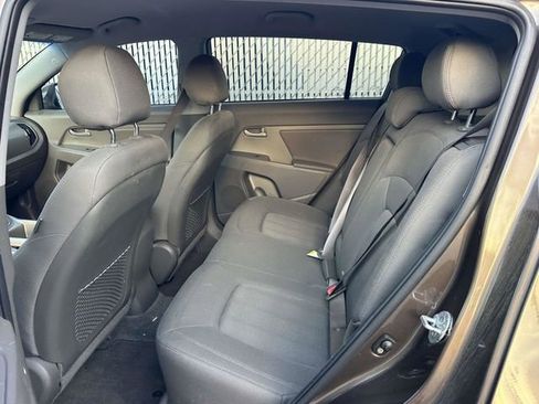 Used 2013 Kia Sportage LX AWD/4WD image 3